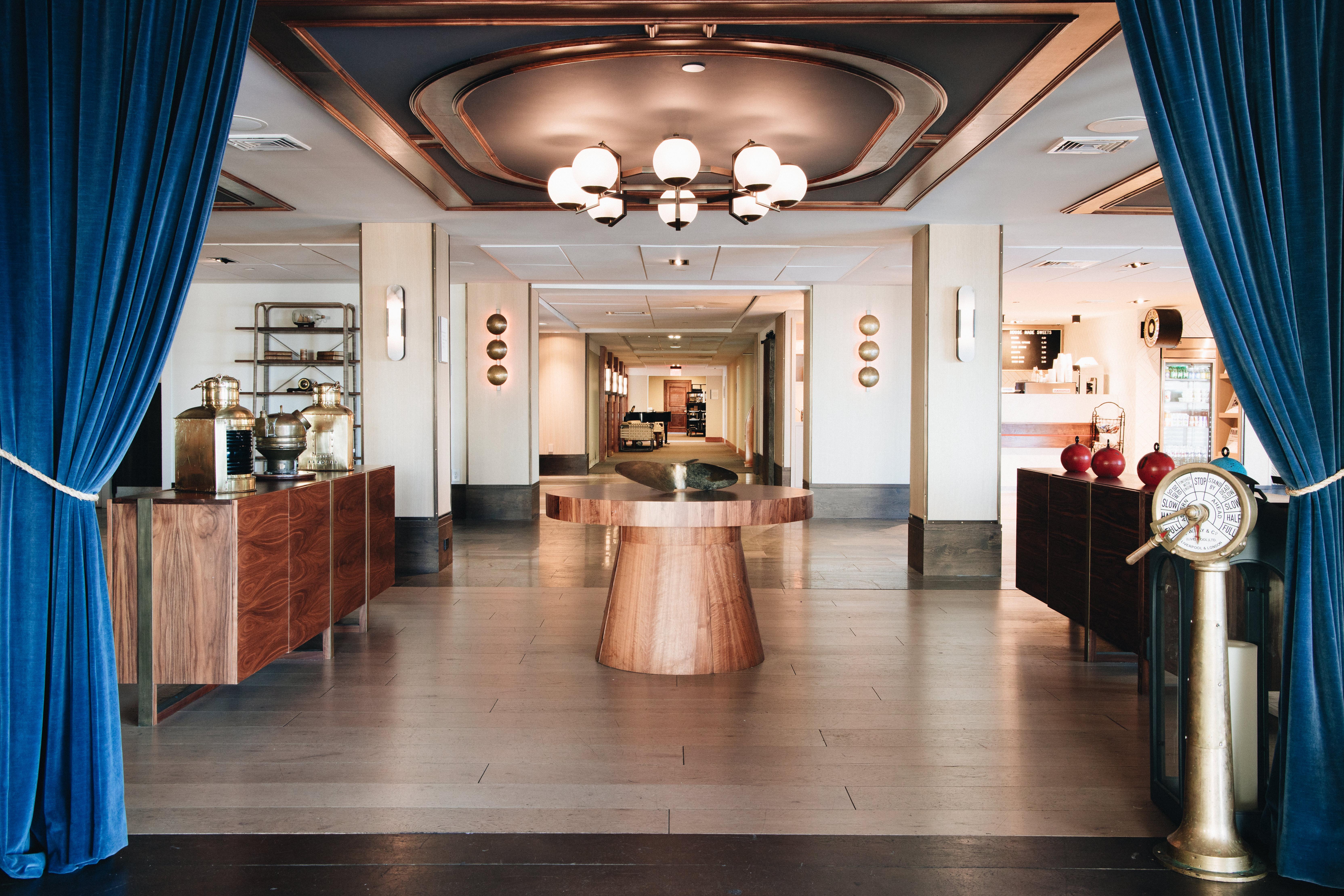 Newport Harbor Island Resort Εξωτερικό φωτογραφία